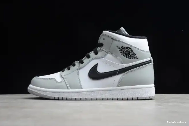 MaikeSneakers AIR 1 Jordan Grey Smoke Mid 554724-092 Light 0517